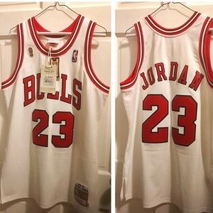Throw Back Jordan, Mitchell & Ness BB Jersey
